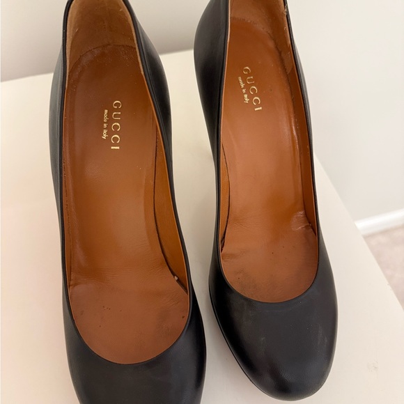 Gucci black platform heels- size 8 - Picture 2 of 2